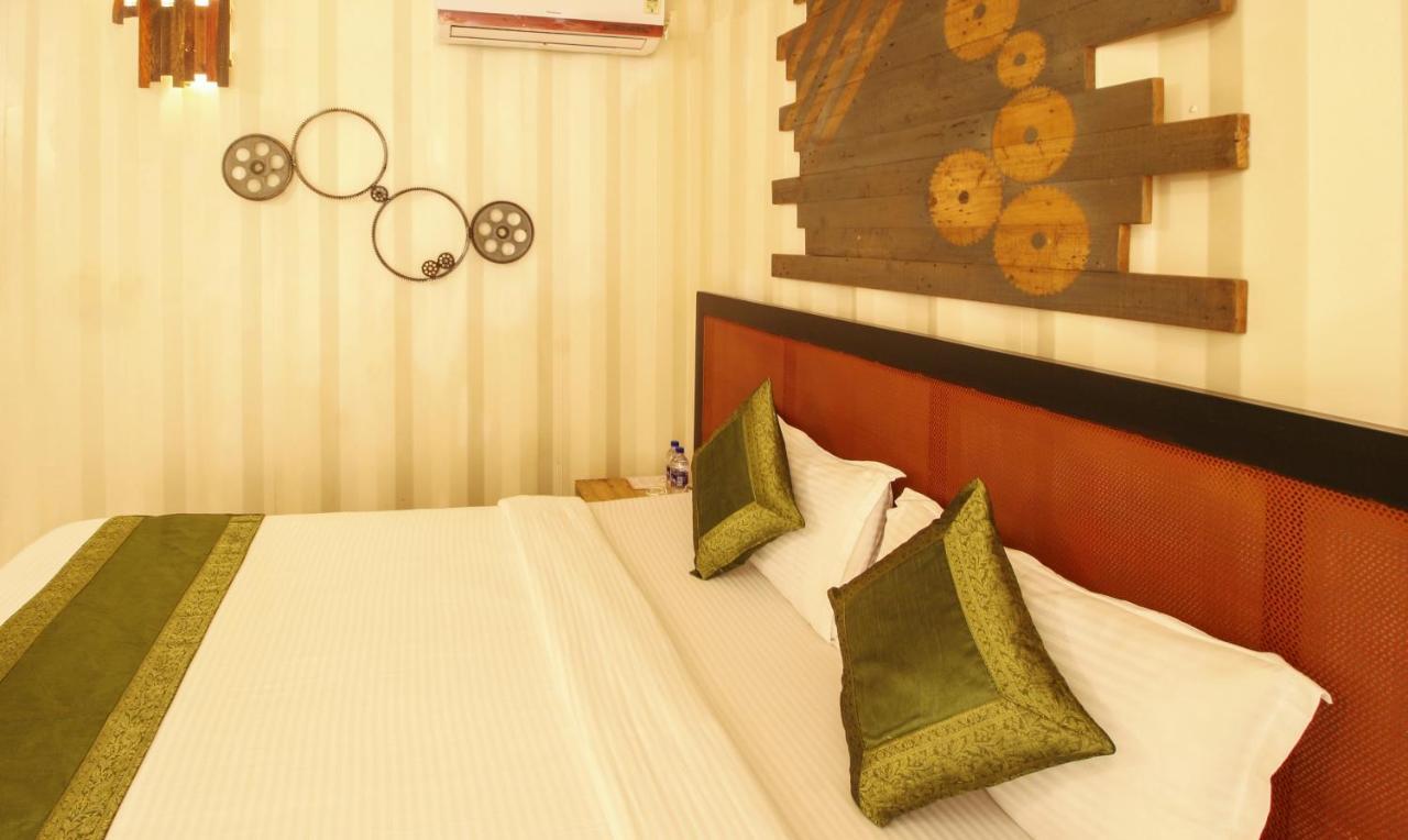 Treebo Trend Beach Box Hotel Baga Esterno foto